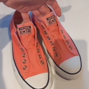 Vintage Converse shoes pink size 7